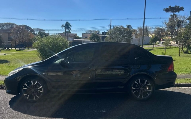 imagem-https://www.socarrao.com.br/sc-vehicle-images-prod/4417030/1792625665620-SU1HLTIwMjYwOTAyLVdBMDA1NC5qcGc.jpg