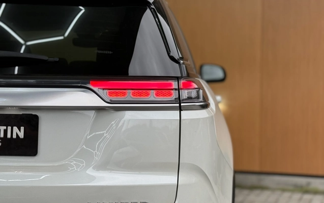 imagem-https://www.socarrao.com.br/sc-vehicle-images-prod/4417520/1792630249730-003_d1cdd9fc0bd663306f3539964f3b5883.jpg
