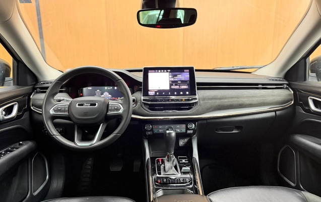 imagem-https://www.socarrao.com.br/sc-vehicle-images-prod/4417520/1792630249736-003_0095e3f1e196d79823a5e599d2d56c2a.jpg