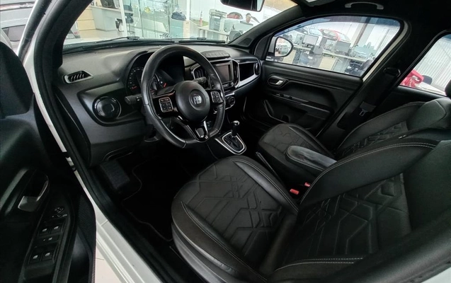 imagem-https://www.socarrao.com.br/sc-vehicle-images-prod/4417521/1792630261383-64ef1c2d-e661-4505-9a49-20709adeef3d20261021173001.jpeg
