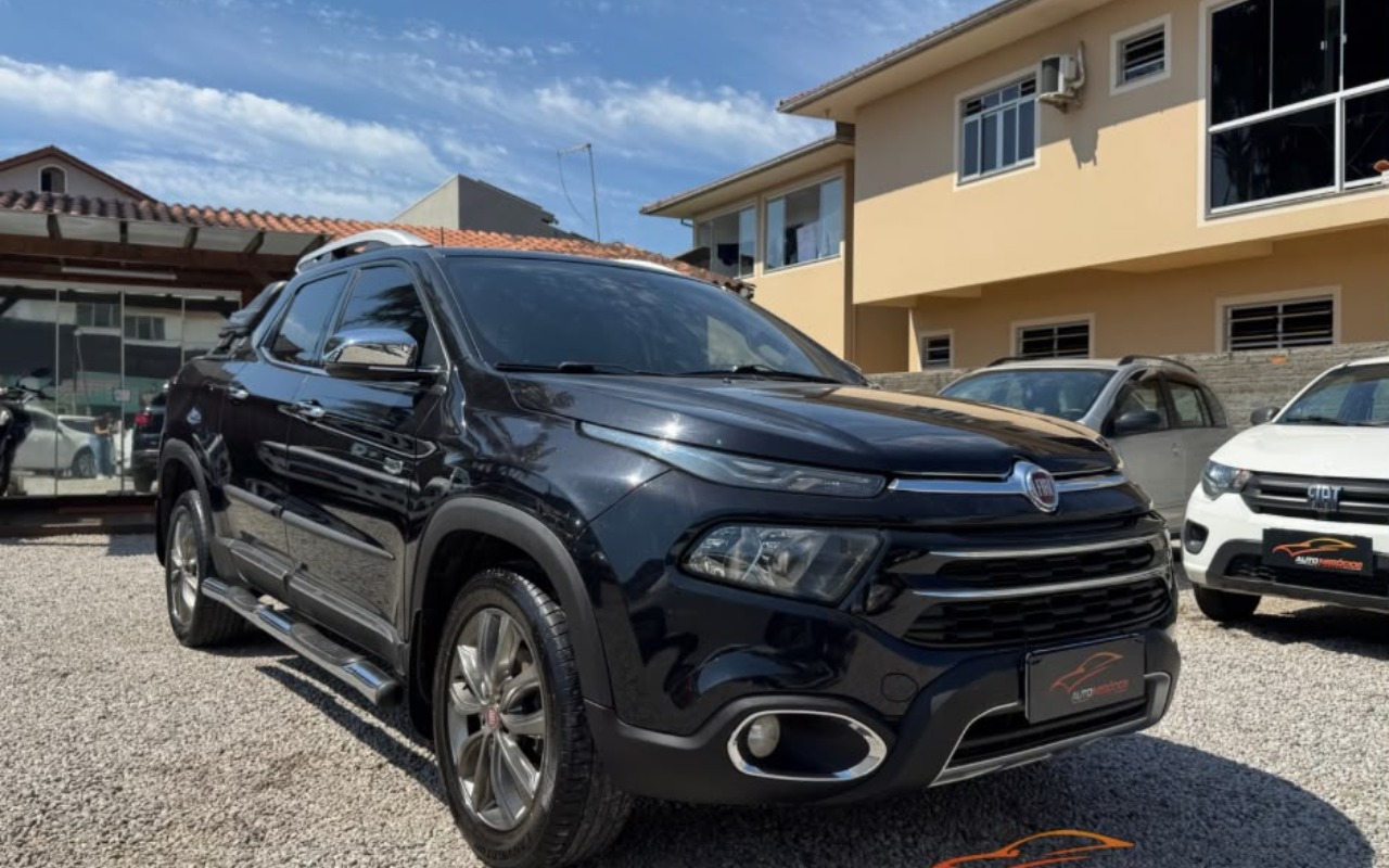 imagem-https://www.socarrao.com.br/sc-vehicle-images-prod/4417594/1792630936748-My5qcGVn.jpeg