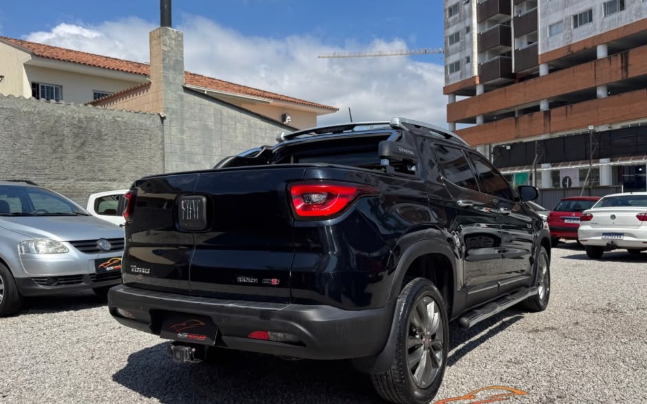 imagem-https://www.socarrao.com.br/sc-vehicle-images-prod/4417594/1792630936809-NC5qcGVn.jpeg