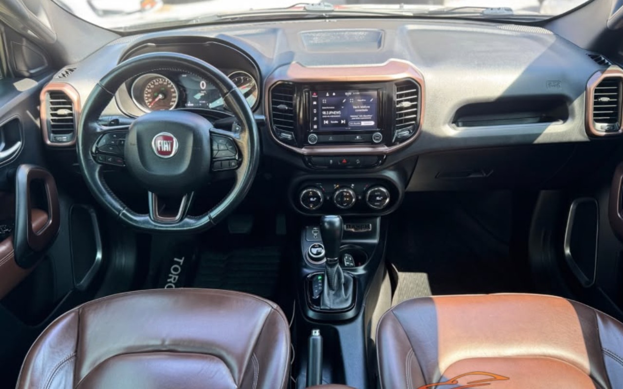 imagem-https://www.socarrao.com.br/sc-vehicle-images-prod/4417594/1792630937212-OS5qcGVn.jpeg