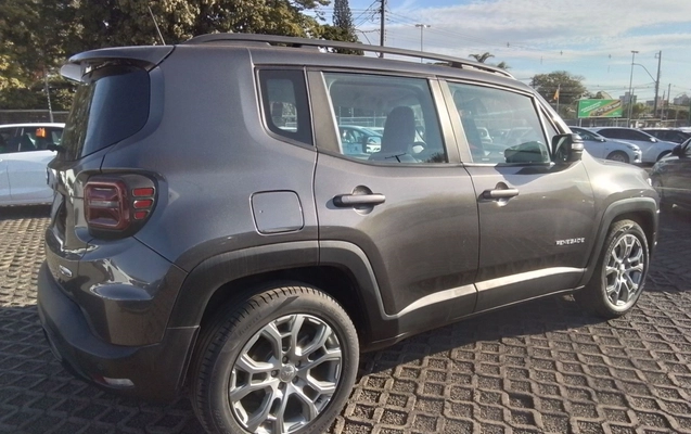 imagem-https://www.socarrao.com.br/sc-vehicle-images-prod/4418469/1792640218224-1_120325.jpg