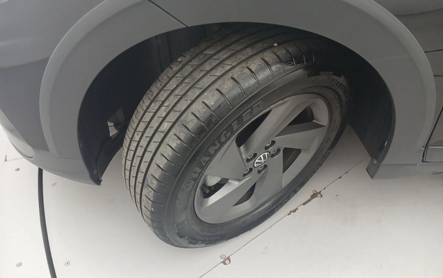 imagem-https://www.socarrao.com.br/sc-vehicle-images-prod/4418544/1792641227448-1_052142.jpg