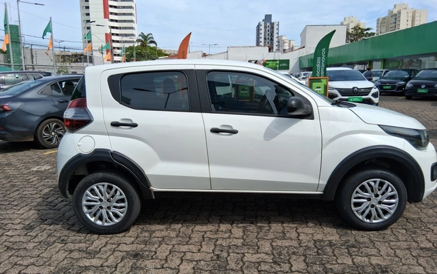 imagem-https://www.socarrao.com.br/sc-vehicle-images-prod/4418735/1792642284054-1_093410.jpg