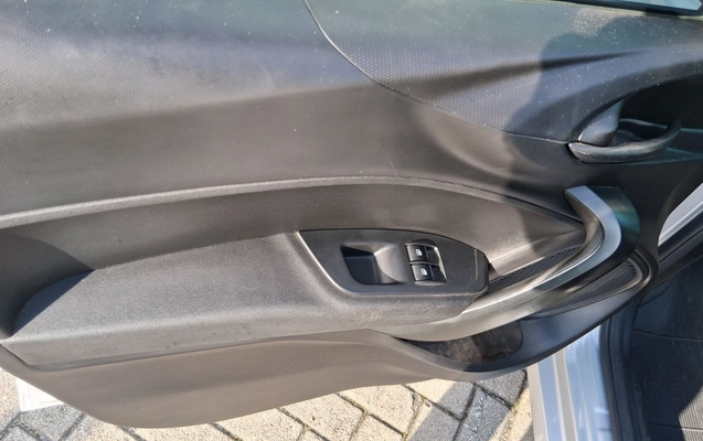 imagem-https://www.socarrao.com.br/sc-vehicle-images-prod/4418817/1792642368895-1_043847.jpg