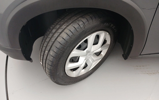 imagem-https://www.socarrao.com.br/sc-vehicle-images-prod/4418922/1792642548669-1_022733.jpg
