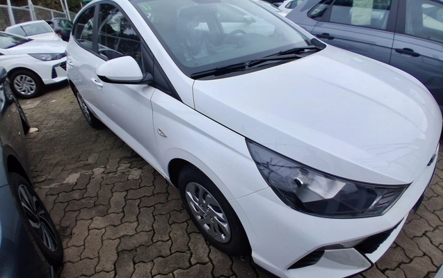 imagem-https://www.socarrao.com.br/sc-vehicle-images-prod/4419029/1792642699652-1_011051.jpg