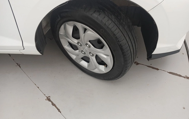 imagem-https://www.socarrao.com.br/sc-vehicle-images-prod/4419285/1792643272878-1_023948.jpg