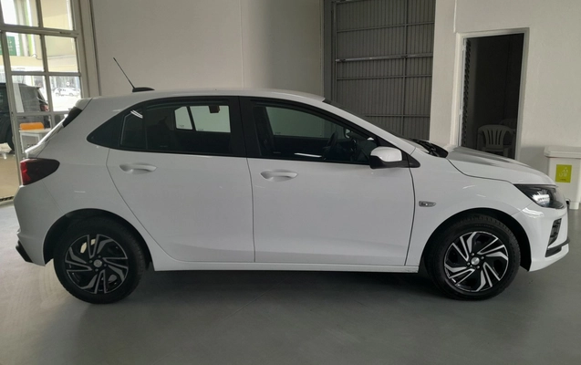imagem-https://www.socarrao.com.br/sc-vehicle-images-prod/4419640/1792644134984-1_105406.jpg