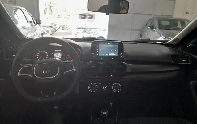 imagem-https://www.socarrao.com.br/sc-vehicle-images-prod/4419647/1792644151415-1_031846.jpg