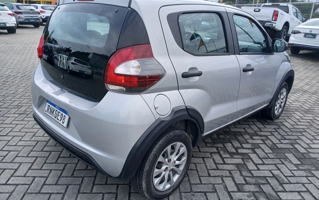 imagem-https://www.socarrao.com.br/sc-vehicle-images-prod/4419779/1792644322076-1_063017.jpg