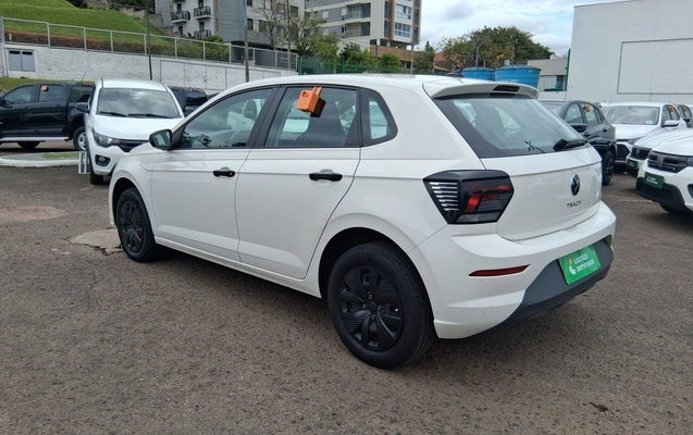 imagem-https://www.socarrao.com.br/sc-vehicle-images-prod/4420456/1792646900246-1_105615.jpg