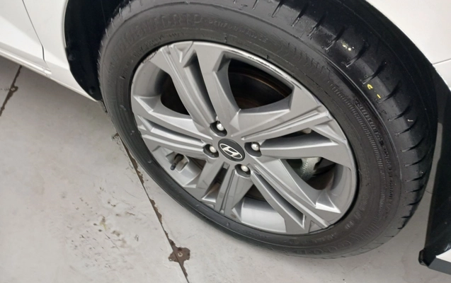 imagem-https://www.socarrao.com.br/sc-vehicle-images-prod/4420753/1792647825120-1_110947.jpg