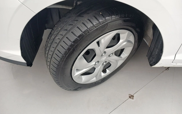 imagem-https://www.socarrao.com.br/sc-vehicle-images-prod/4420786/1792647868177-1_023025.jpg