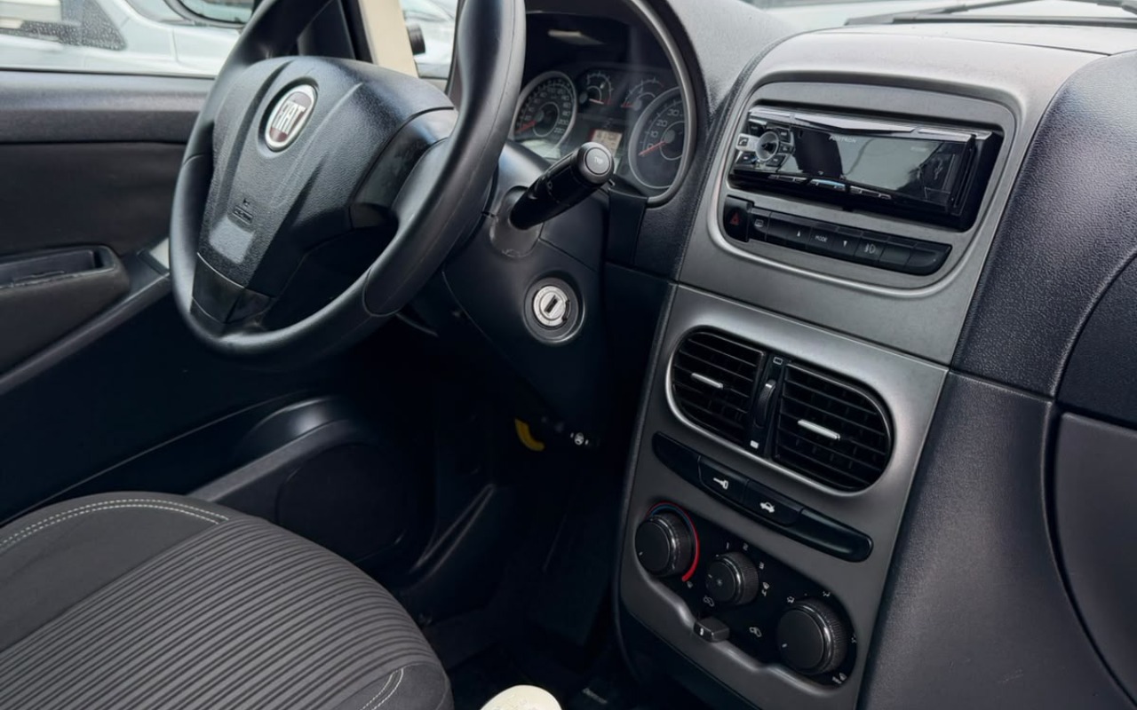 imagem-https://www.socarrao.com.br/sc-vehicle-images-prod/4421143/1792666932640-V2hhdHNBcHAgSW1hZ2UgMjAyNi0xMC0xMyBhdCAxMS4yNC4zOCAoMykuanBlZw.jpeg