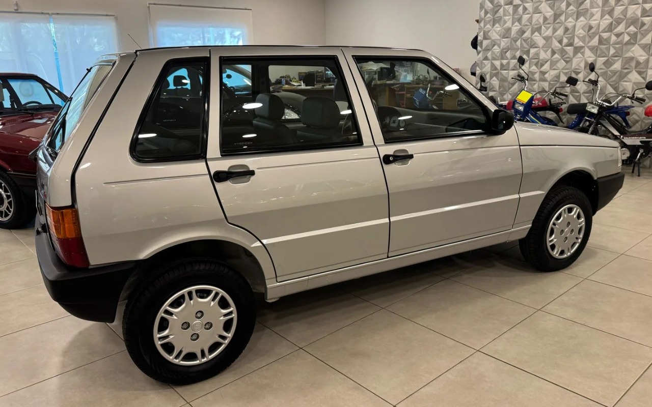imagem-https://www.socarrao.com.br/sc-vehicle-images-prod/4421200/1792669978234-NS5wbmc.png