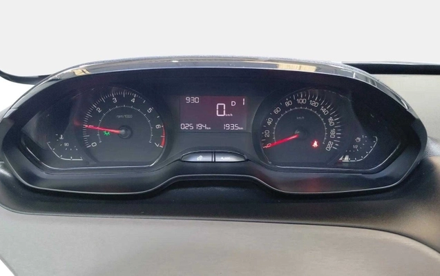 imagem-https://www.socarrao.com.br/sc-vehicle-images-prod/4421239/1792670689952-rleS0rS43BlmioL1nBfDA99AyuD3yeipLcDV.jpg