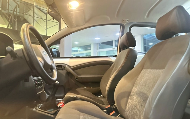 imagem-https://www.socarrao.com.br/sc-vehicle-images-prod/4421247/1792670760754-YjIwOWRmMjAtM2ZkNC00MDJhLTg1NTktNGQ1ZjM2OTkzOGY1LmpwZWc.jpeg