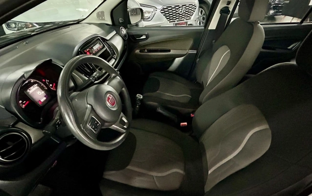 imagem-https://www.socarrao.com.br/sc-vehicle-images-prod/4421252/1792674363191-3a46430cd8e84e9c9e023f6140db7603_1792670783555.jpg