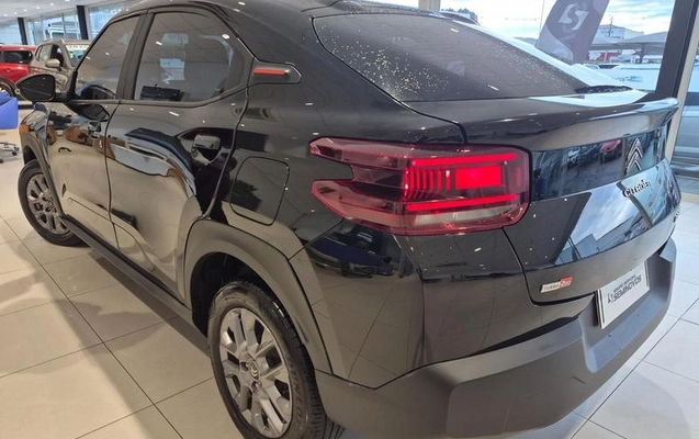 imagem-https://www.socarrao.com.br/sc-vehicle-images-prod/4421263/1792671102783-8335020_18_B_b3ab34c6bc.jpeg