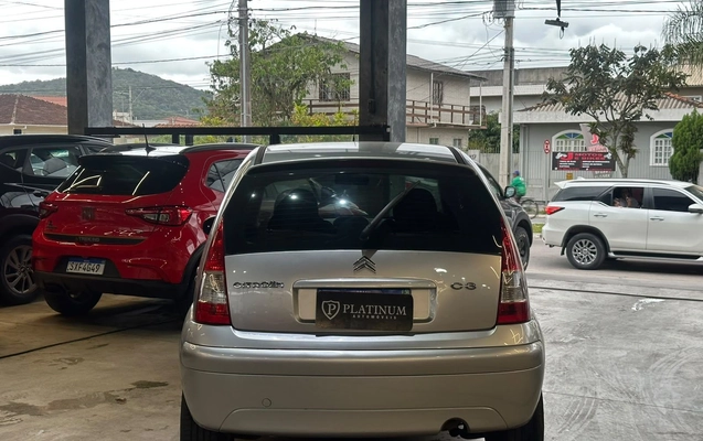 imagem-https://www.socarrao.com.br/sc-vehicle-images-prod/4421264/1792671103928-8ea022550d144b668445d3abeb70687b_1792670839589.jpg