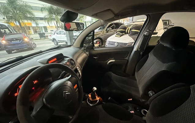 imagem-https://www.socarrao.com.br/sc-vehicle-images-prod/4421264/1792671103941-1a40021a16d14d538ab2a676e209940d_1792670839636.jpg