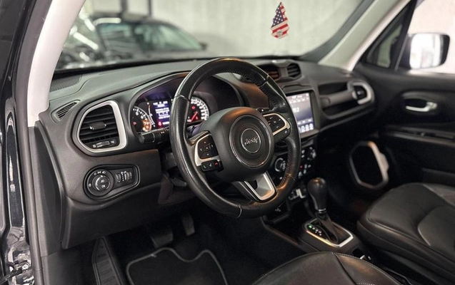 imagem-https://www.socarrao.com.br/sc-vehicle-images-prod/4421327/1792671451116-8587782_0_B_8b2197abf9.jpeg