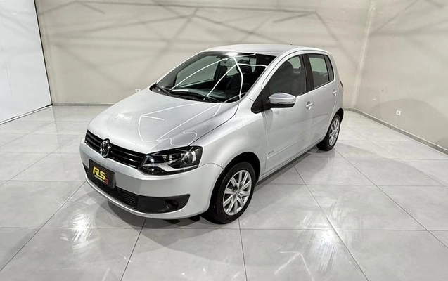 imagem-https://www.socarrao.com.br/sc-vehicle-images-prod/4421348/1792671579997-8064441_8_B_dacc5527df.jpeg