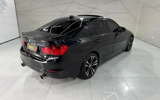 imagem-https://www.socarrao.com.br/sc-vehicle-images-prod/4421351/1792671581309-8489748_16_B_54076a105b.jpeg