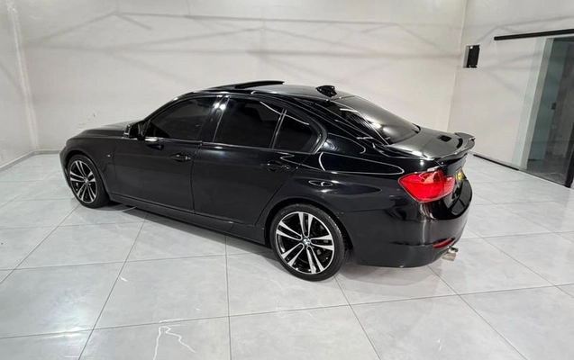 imagem-https://www.socarrao.com.br/sc-vehicle-images-prod/4421351/1792671581318-8489748_1_B_a79031e5c9.jpeg