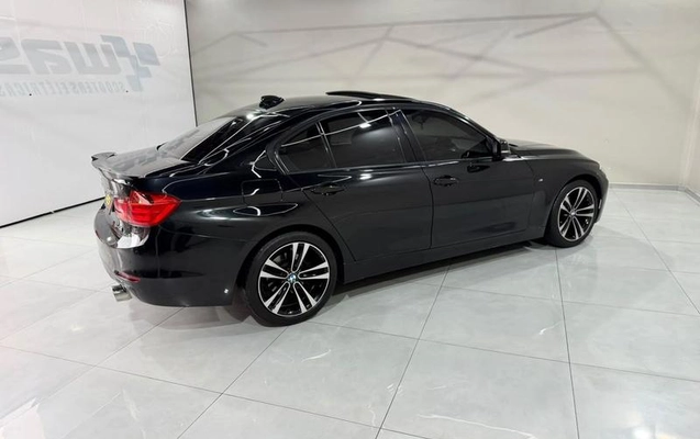 imagem-https://www.socarrao.com.br/sc-vehicle-images-prod/4421351/1792671581319-8489748_2_B_d27791c15f.jpeg