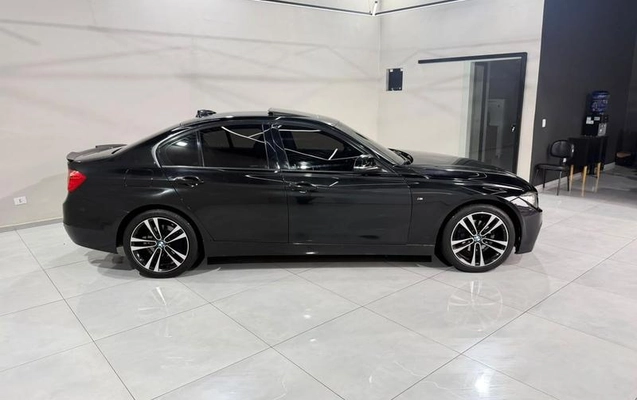 imagem-https://www.socarrao.com.br/sc-vehicle-images-prod/4421351/1792671581327-8489748_9_B_4eea5bb2d0.jpeg