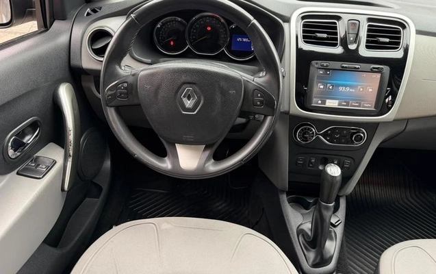 imagem-https://www.socarrao.com.br/sc-vehicle-images-prod/4421354/1792671583180-8494346_21_B_f99cb1cee3.jpeg