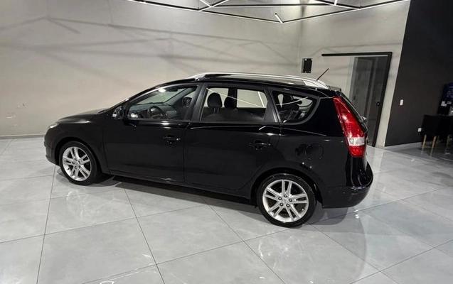 imagem-https://www.socarrao.com.br/sc-vehicle-images-prod/4421356/1792671584676-8504539_1_B_01571e4251.jpeg