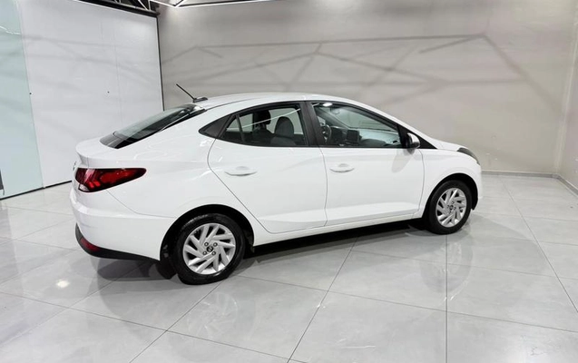 imagem-https://www.socarrao.com.br/sc-vehicle-images-prod/4421359/1792671587818-8528364_12_B_a150abde56.jpeg