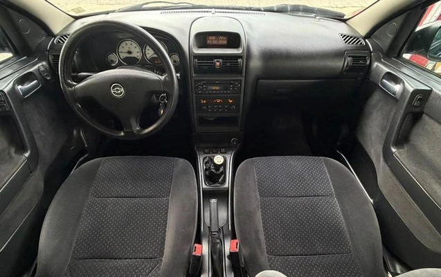 imagem-https://www.socarrao.com.br/sc-vehicle-images-prod/4421360/1792671588735-8541259_15_B_2cd2b62551.jpeg