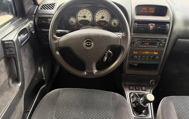 imagem-https://www.socarrao.com.br/sc-vehicle-images-prod/4421360/1792671588738-8541259_14_B_7511f576d9.jpeg