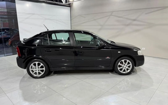 imagem-https://www.socarrao.com.br/sc-vehicle-images-prod/4421360/1792671588738-8541259_1_B_89f98549ed.jpeg
