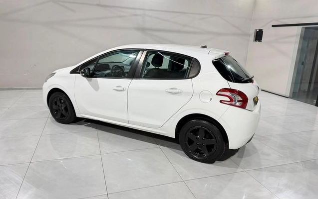 imagem-https://www.socarrao.com.br/sc-vehicle-images-prod/4421363/1792671591776-8567550_1_B_dc02970e3d.jpeg