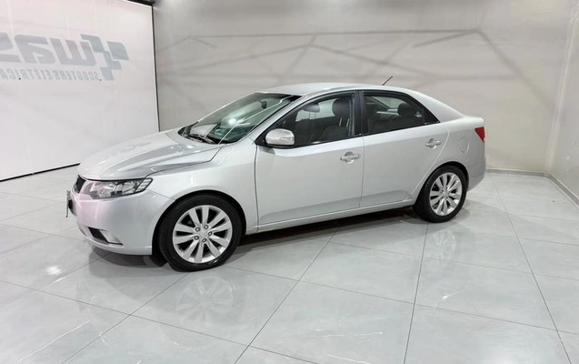 imagem-https://www.socarrao.com.br/sc-vehicle-images-prod/4421366/1792671595704-8581968_9_B_f4d5b51b36.jpeg