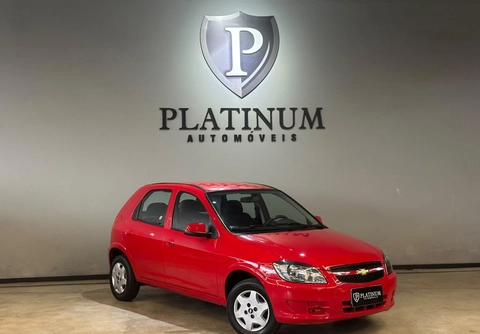 Chevrolet Celta 2012 Vermelho — foto 1 de 3