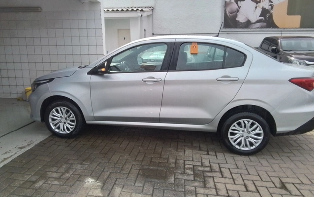 imagem-https://www.socarrao.com.br/sc-vehicle-images-prod/4421409/1792672159305-1_092914.jpg