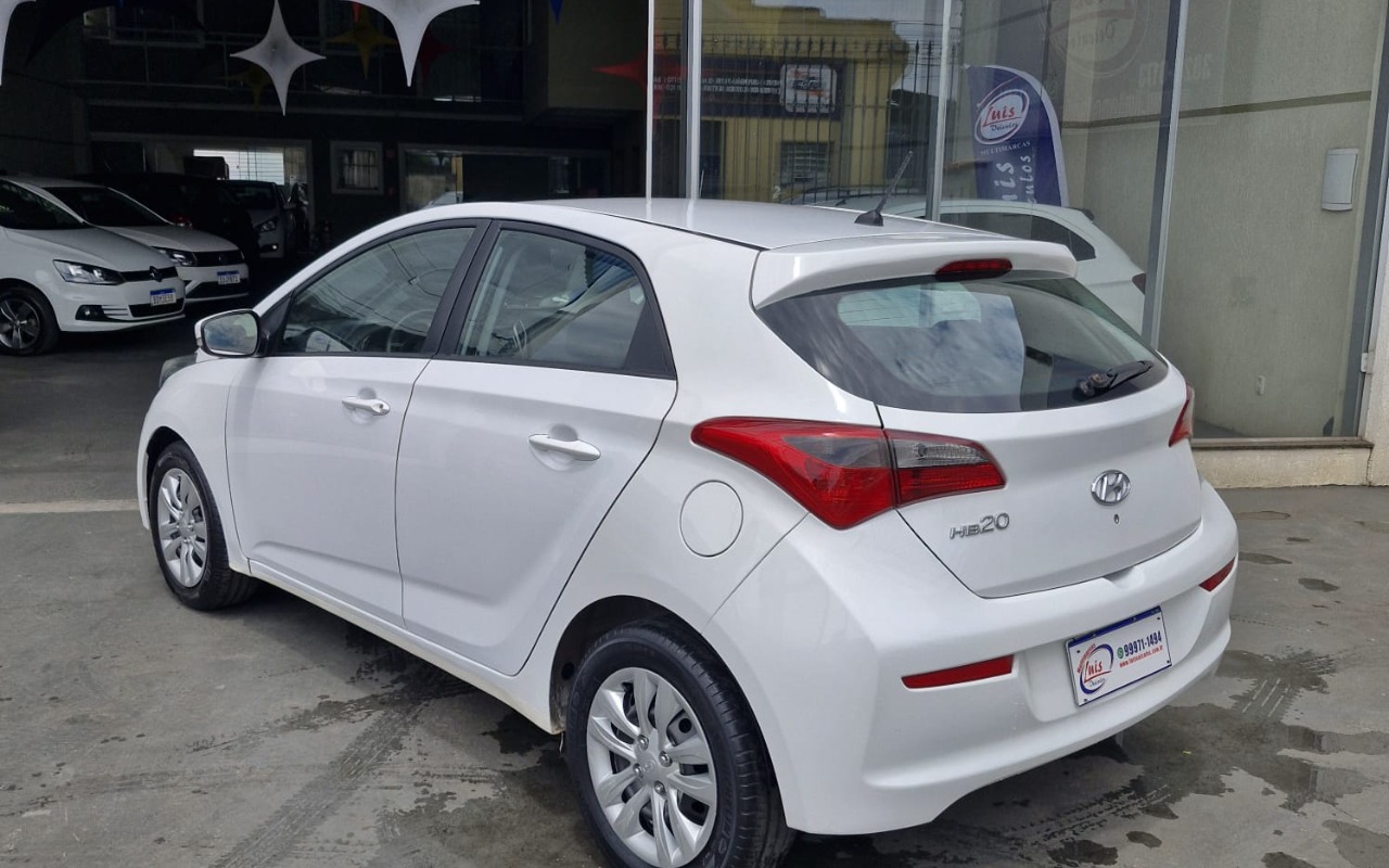 imagem-https://www.socarrao.com.br/sc-vehicle-images-prod/4421416/1792672251006-NC5qcGVn.jpeg