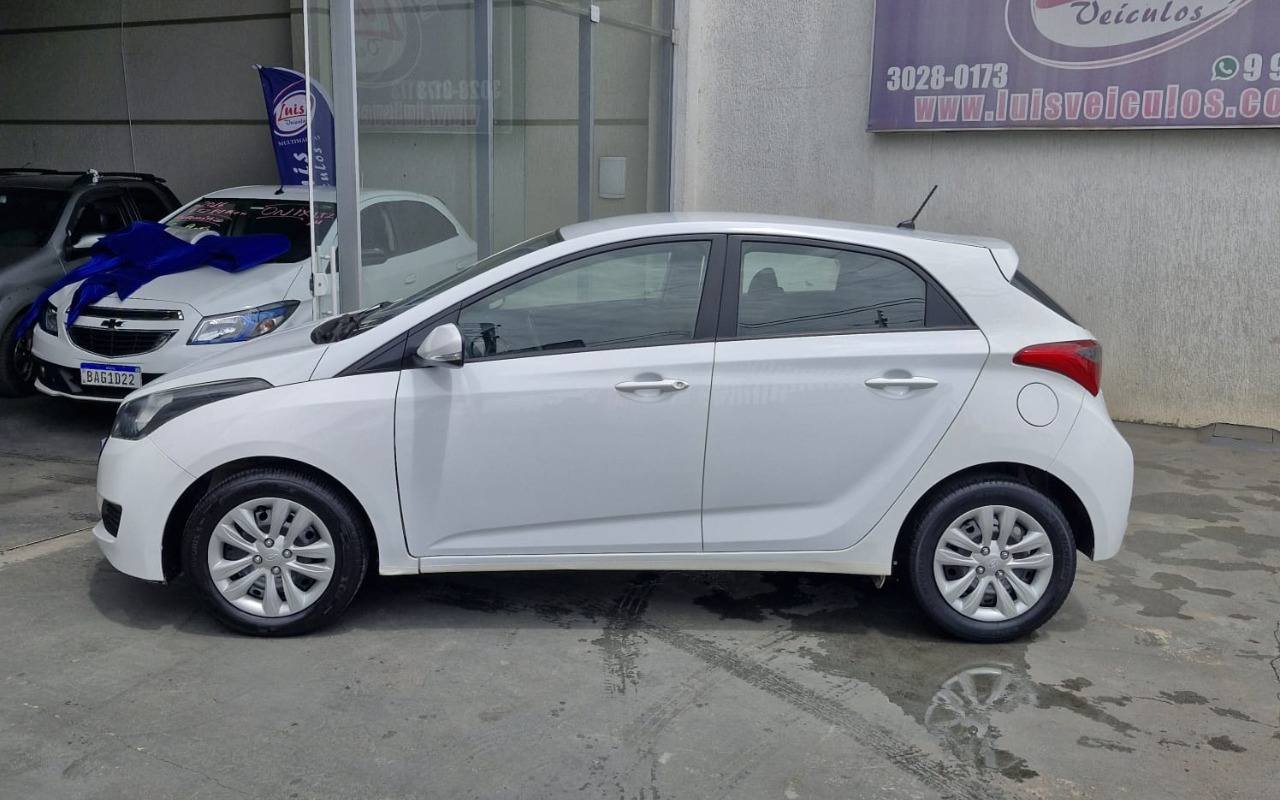 imagem-https://www.socarrao.com.br/sc-vehicle-images-prod/4421416/1792672251259-Ny5qcGVn.jpeg
