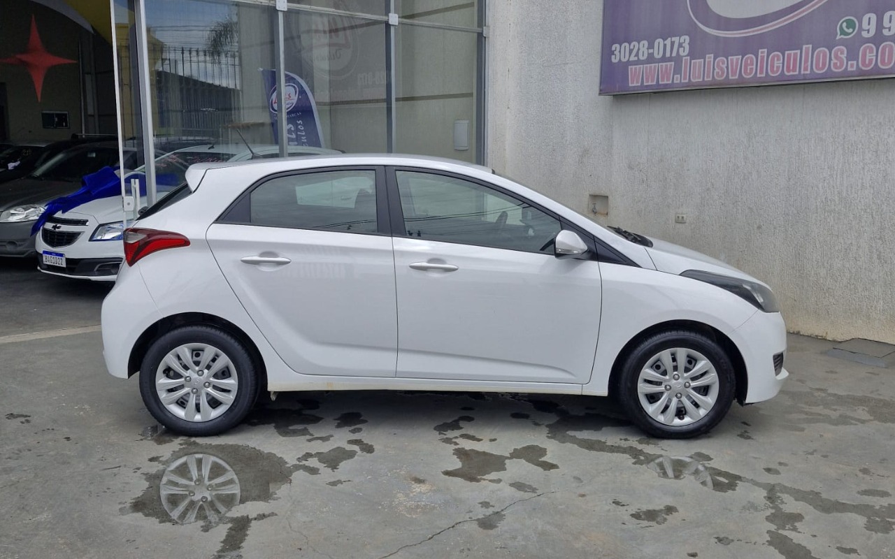 imagem-https://www.socarrao.com.br/sc-vehicle-images-prod/4421416/1792672251351-OC5qcGVn.jpeg