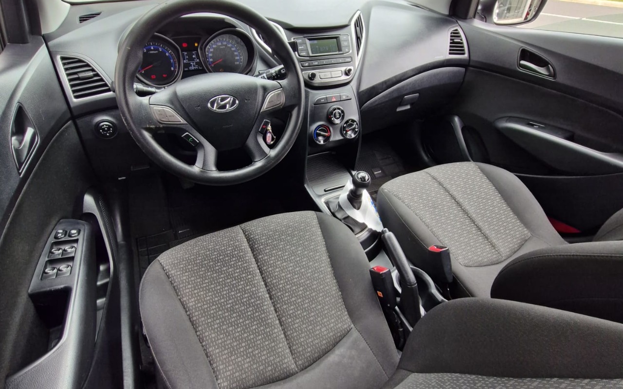 imagem-https://www.socarrao.com.br/sc-vehicle-images-prod/4421416/1792672251956-MTQuanBlZw.jpeg