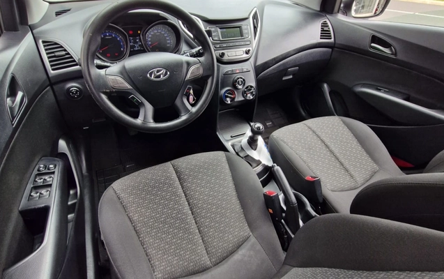 imagem-https://www.socarrao.com.br/sc-vehicle-images-prod/4421416/1792672251956-MTQuanBlZw.jpeg