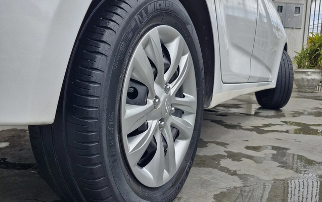 imagem-https://www.socarrao.com.br/sc-vehicle-images-prod/4421416/1792672252173-MTcuanBlZw.jpeg